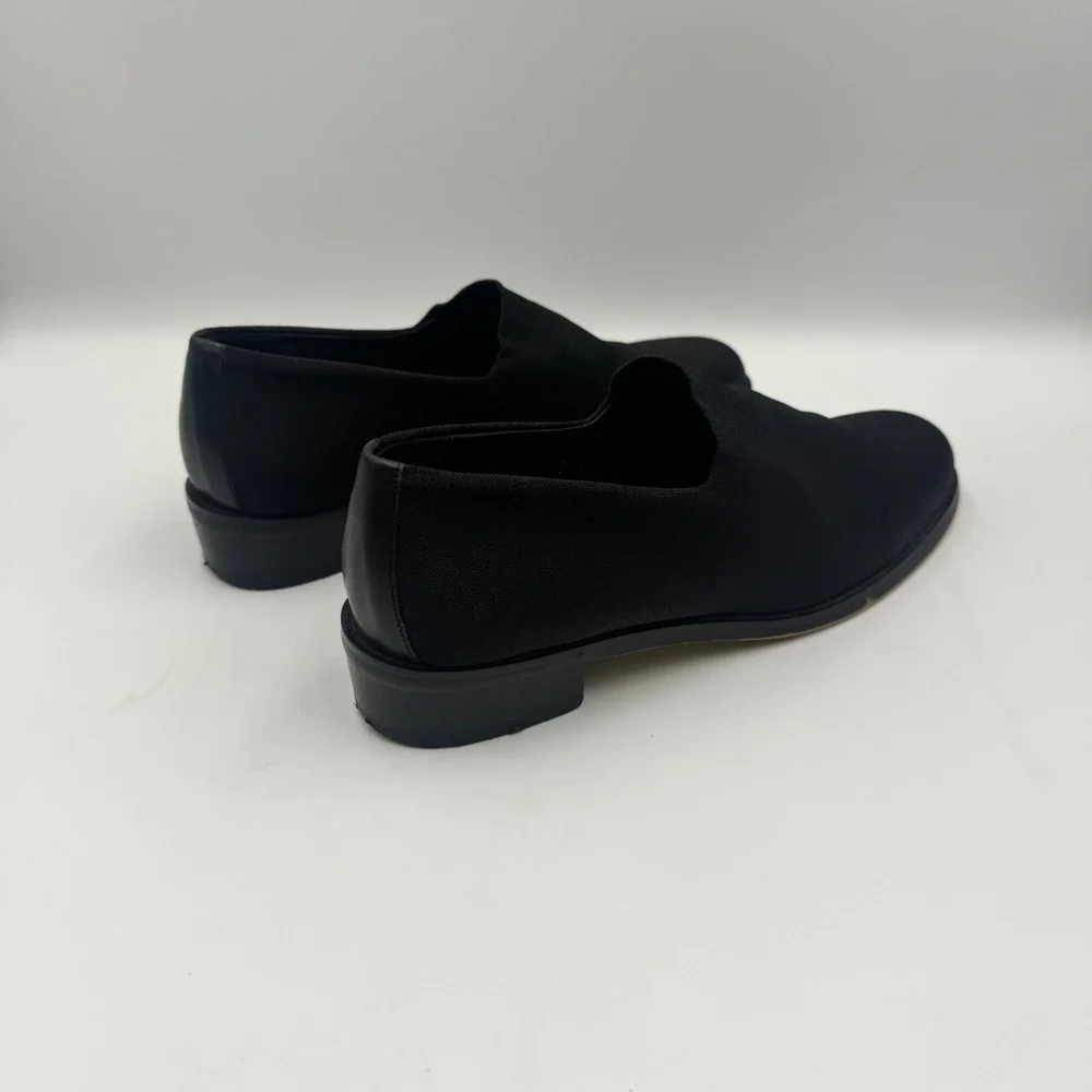 Donald J Pliner Black Stretch Crepe Loafers Low Heel Slip On Shoes 7M Spain 0087